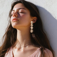 NACRE EARRING