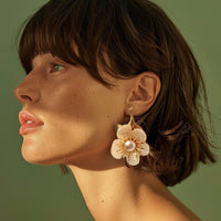WATERLILY EARRING