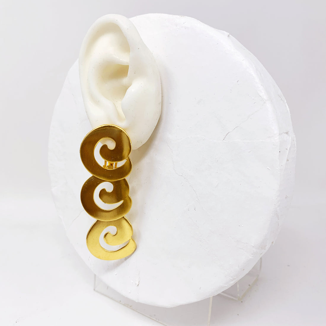 ABSTRACT SWIRL LINEAR EARRING