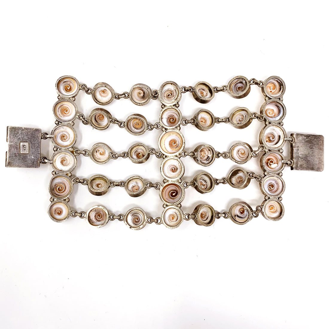 SHELL STATEMENT BRACELET