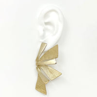 MONARCH EARRING