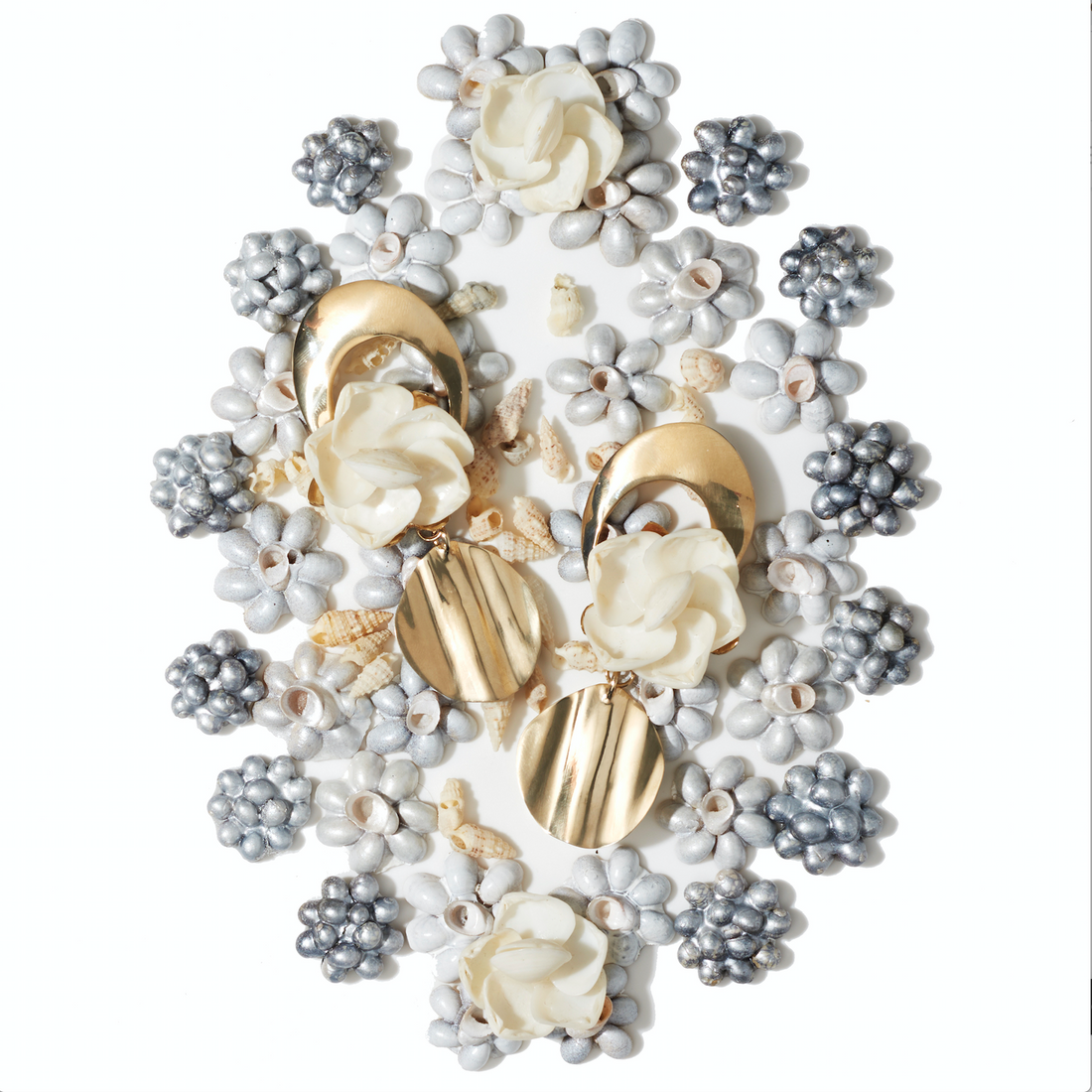 BOTANY EARRING