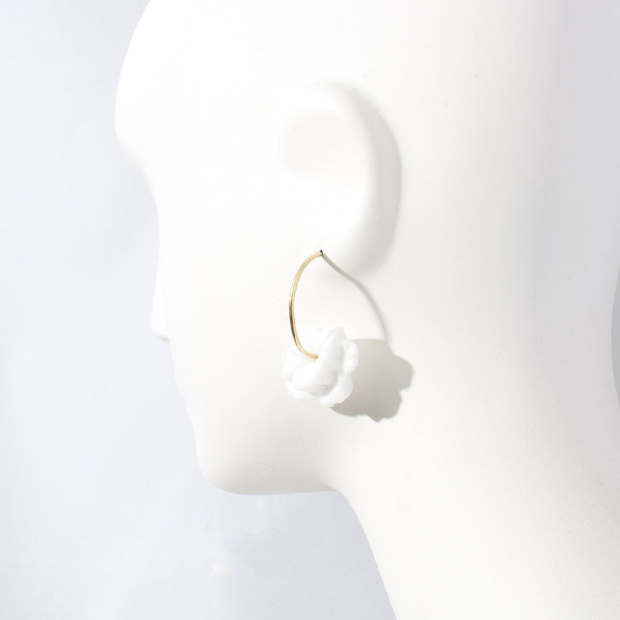 GARDENIA EARRING