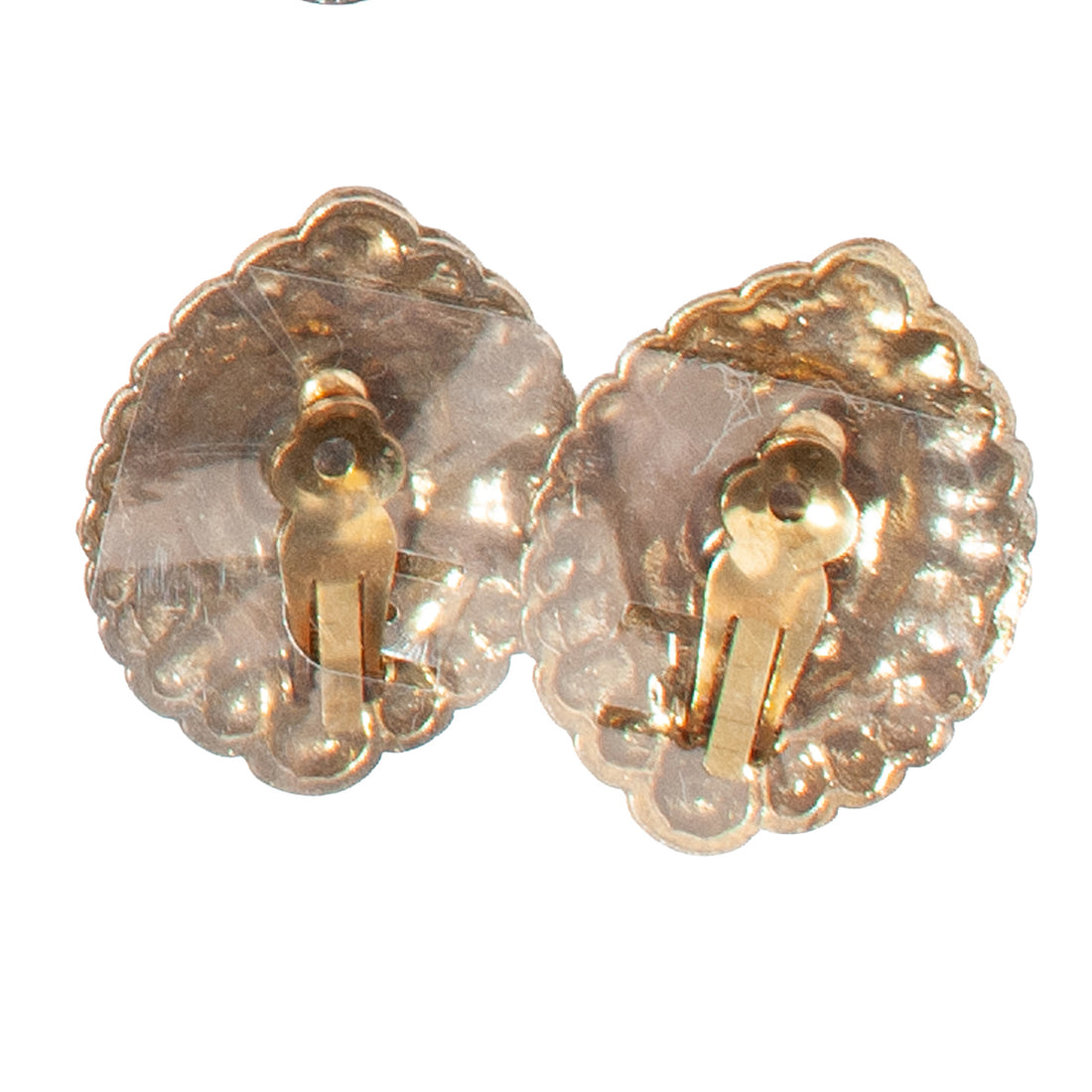 GOLDEN MEDALLION VINTAGE CLIP EARRING