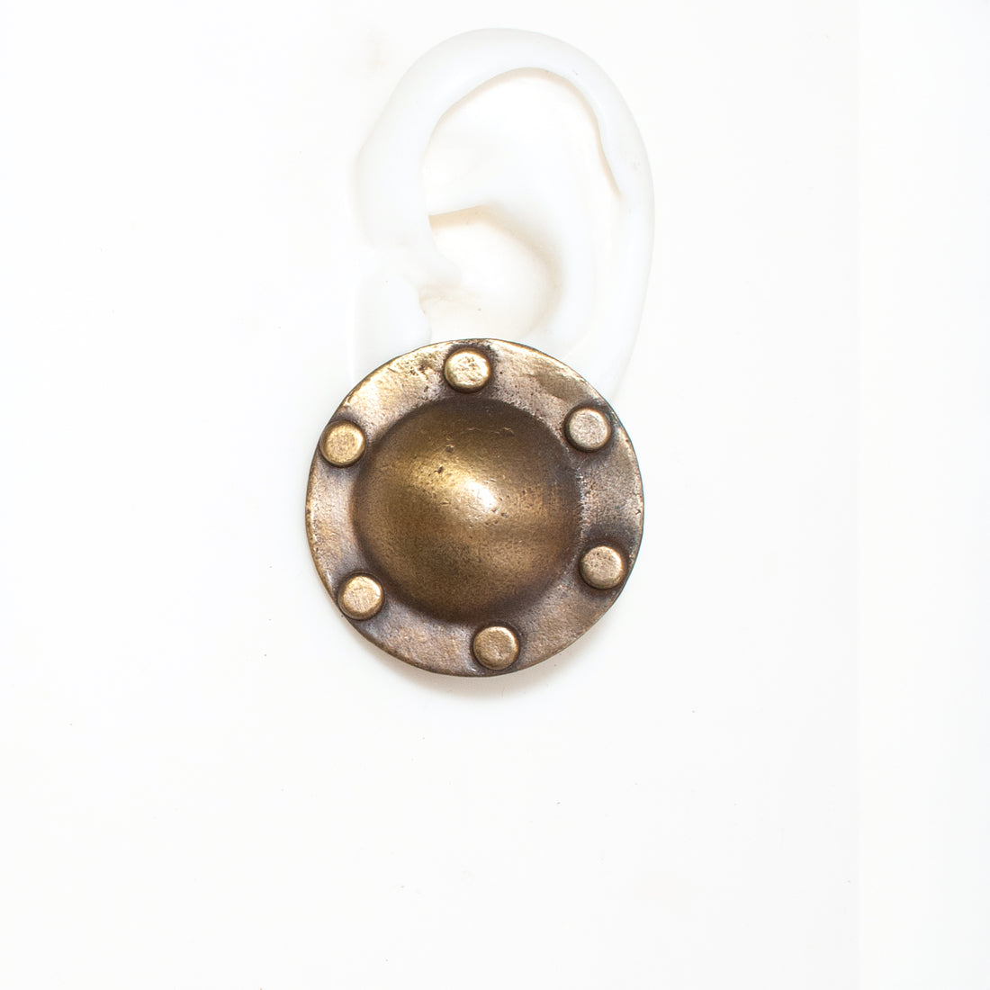 VINTAGE GOLDEN STUDDED DRUM EARRING