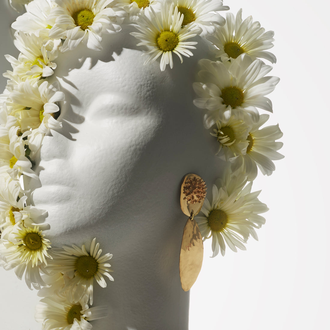 MARIGOLD EARRING