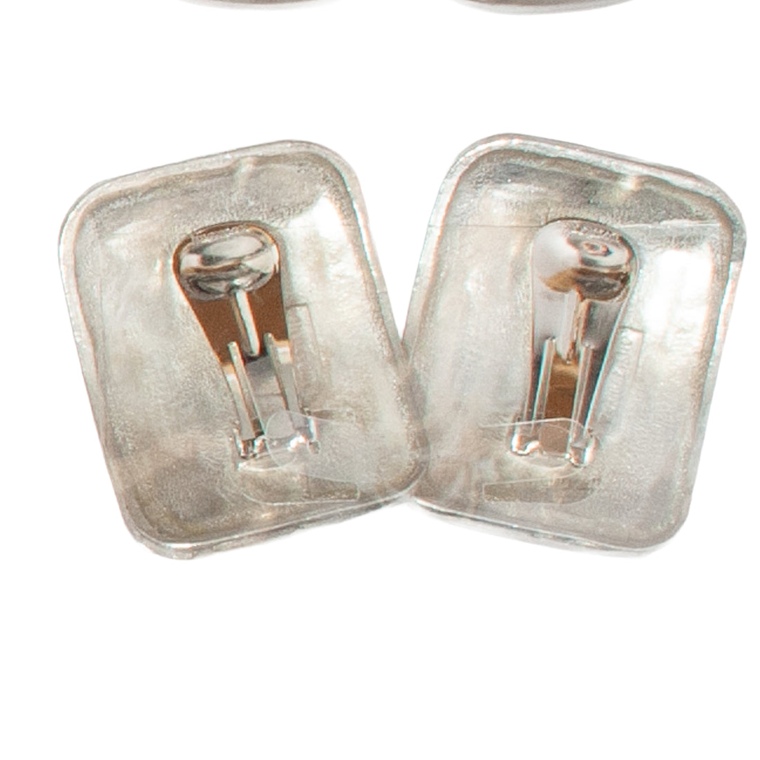 VINTAGE QUILTED SILVER CLIP ON EARRINGS