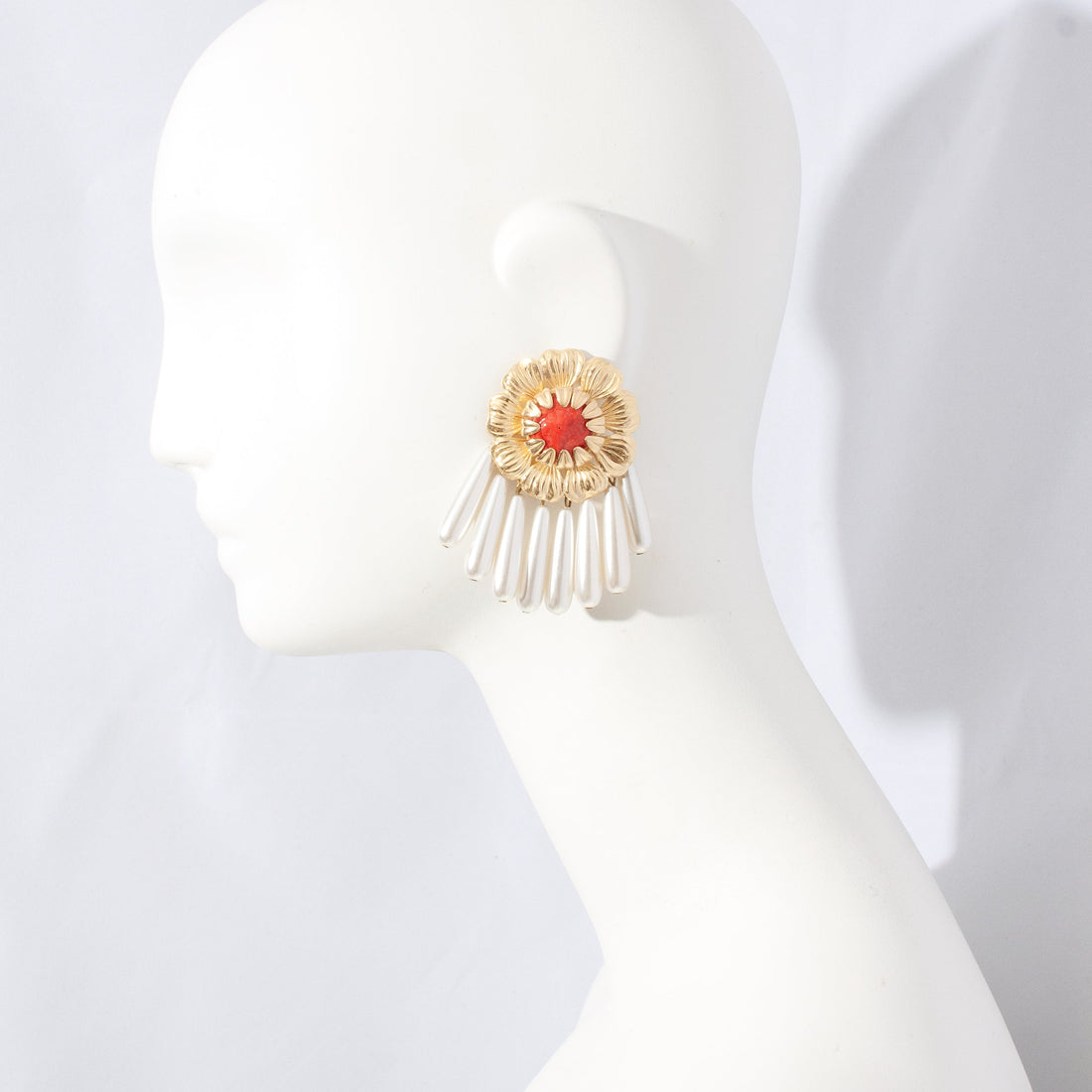 PEONY EARRING