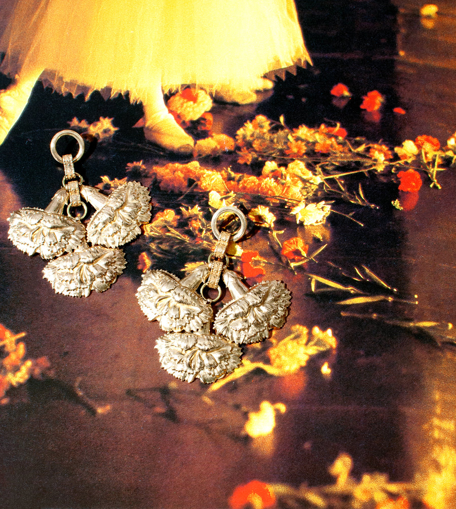 CARNATION EARRING