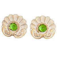 VINTAGE PERIDOT STONE SHELL CLIP EARRING