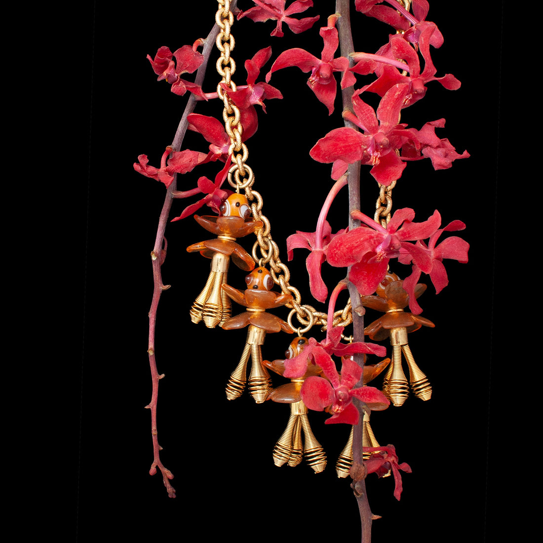 POPPY CHARM NECKLACE