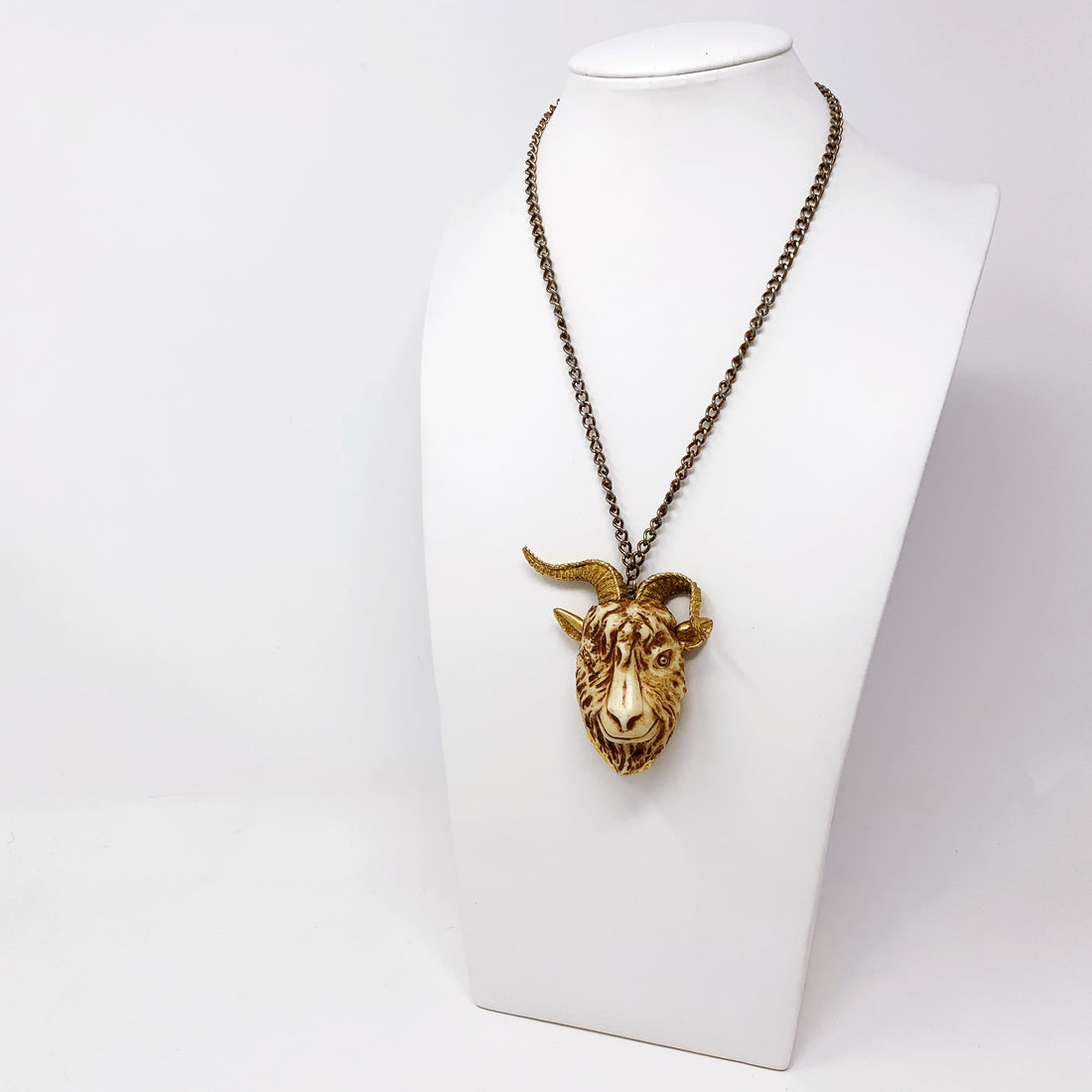 CAPRICORN ZODIAC PENDANT