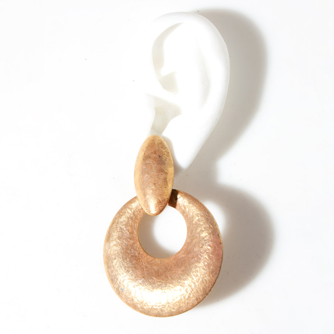 TEXTURED HOOP DOOR KNOCKER EARRING