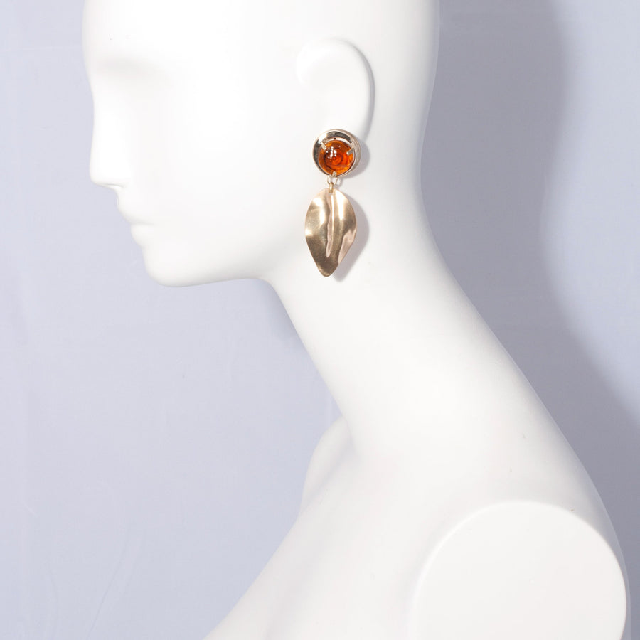 PERSEA EARRING // NUDE