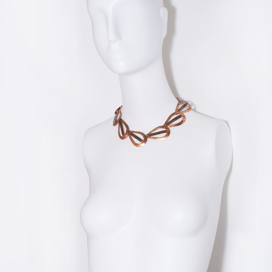 HAMMERED COPPER COLLAR