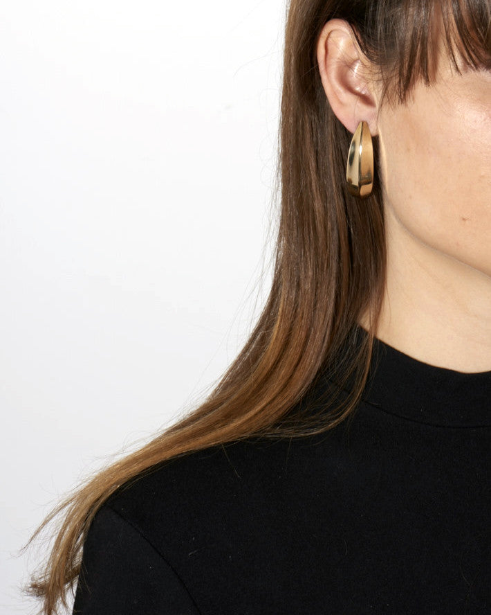 LEAF EARRING